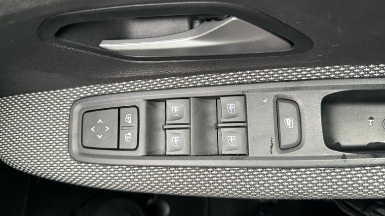 Dacia Sandero 1.0 Tce Expression 5dr Petrol Hatchback